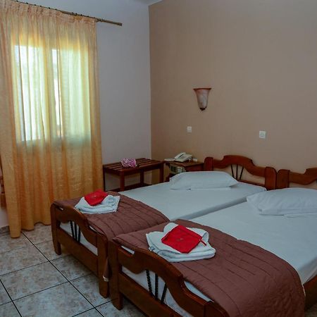 Poseidonio Hotel Тинос Екстериор снимка