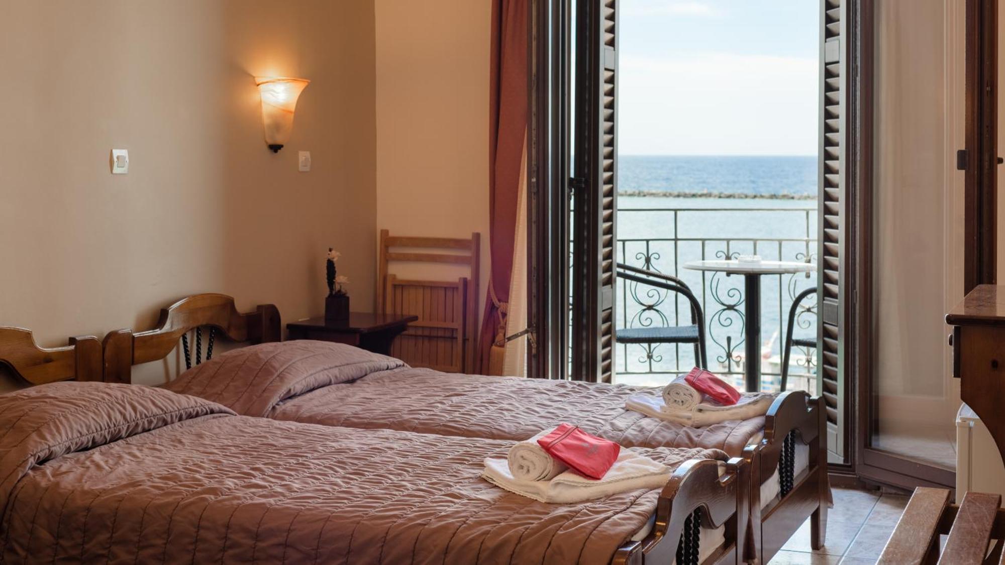 Poseidonio Hotel Тинос Екстериор снимка