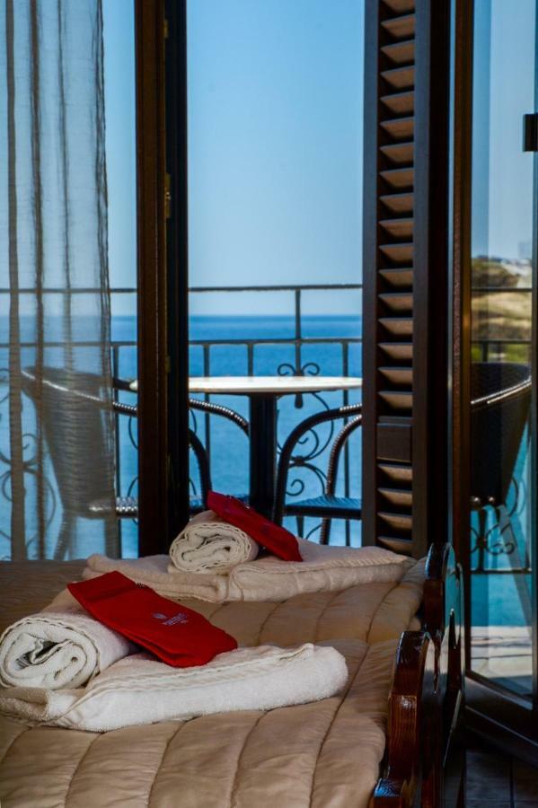 Poseidonio Hotel Тинос Екстериор снимка