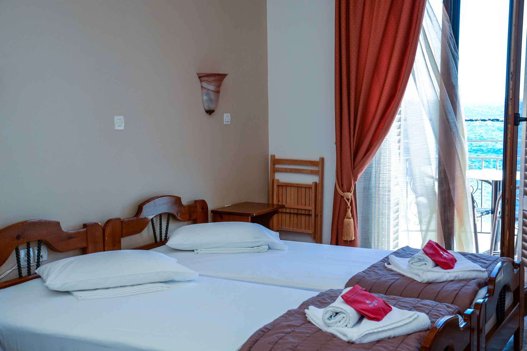 Poseidonio Hotel Тинос Екстериор снимка